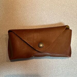 Portland Leather in Honey Sunglasses Case